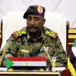 البرهان يبلغ (إيغاد) بتجميد نشاط السودان رسمياً